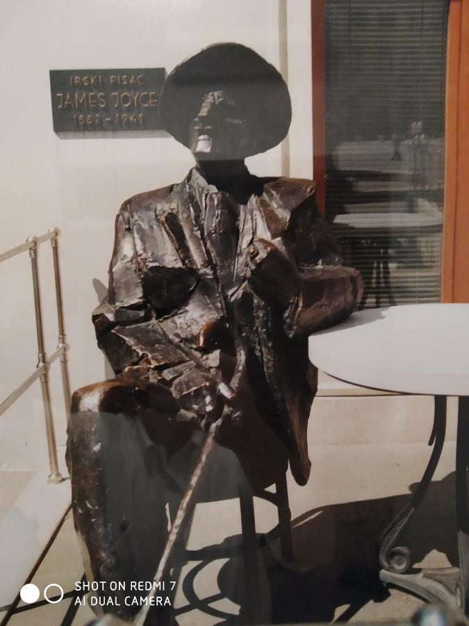 Joyce Hotel
